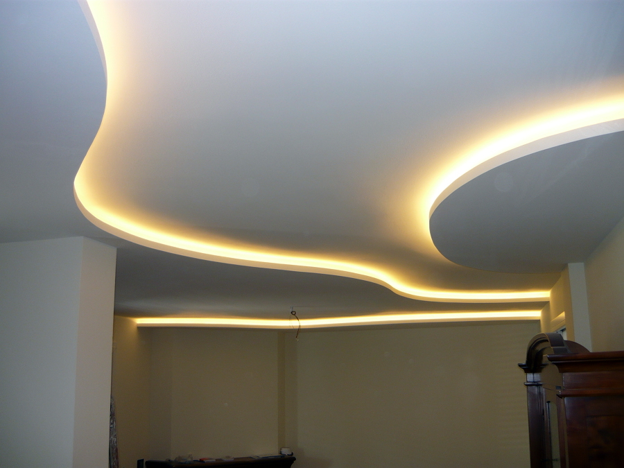 Preventivo controsoffitto con faretti online habitissimo Controsoffitto in cartongesso con faretti