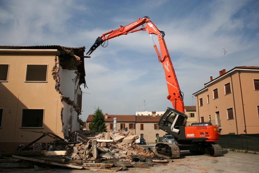 Demolizione di una casa: prezzi e consigli da sapere habitissimo Costo demolizione casa