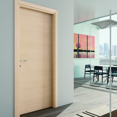 Fornire porte interne in laminato