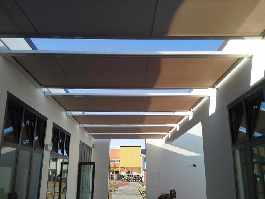 Tenda da sole in trazione