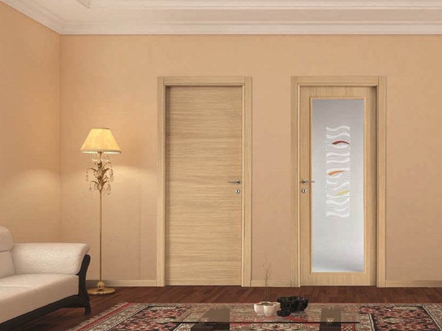 Installare porta d'ingresso in legno laminato