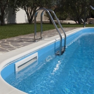 Scaletta per piscina inclinata