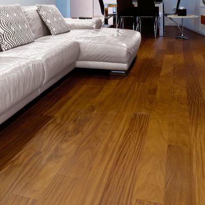 Consigli e costi per lucidare parquet scuro habitissimo Levigare il parquet senza togliere i mobili