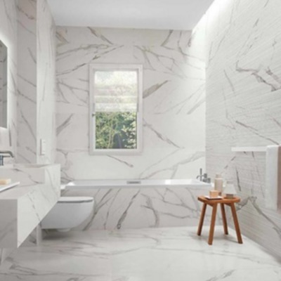 Lussuose e moderne: piastrelle in gres effetto marmo Lussuose e moderne: piastrelle in gres effetto marmo