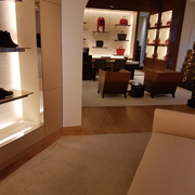 RISTRUTTURAZIONE LOUIS VUITTON