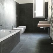 BAGNO IN GRES PORCELLANATO