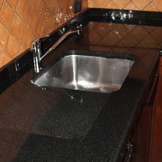 Piano cucina in nero assoluto lucido