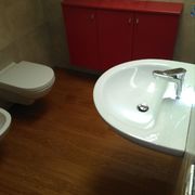 posa parquet in stanze da bagno