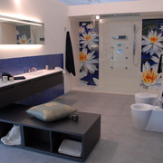 INTERNO SHOWROOM