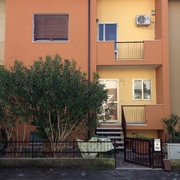 Intonatura esterna di casa