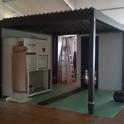 Struttura con lamelle orientabili