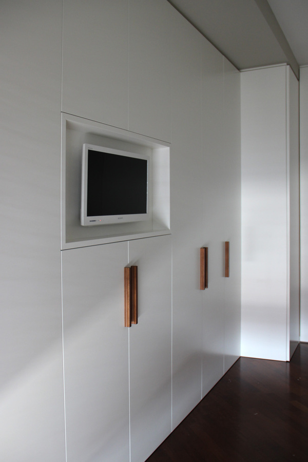 Foto: Armadio con Tv a Incasso di Enrica Leonardis Architetto ... Foto: Armadio con Tv a Incasso di Enrica Leonardis Architetto ...