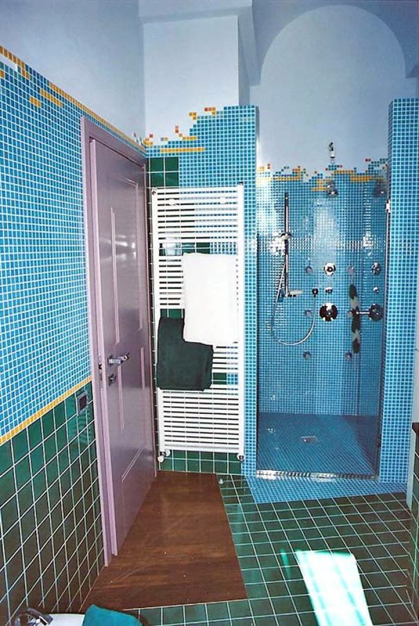 Idee bagno azzurro ~ le migliori idee per la tua design per la casa Bagno mosaico azzurro