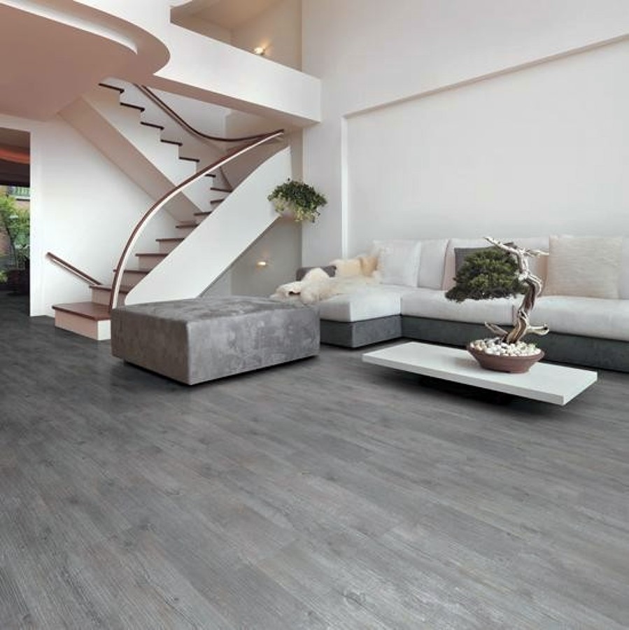 Foto: posa piastrelle tipo parquet di orlando costruzioni #120254 ... Parquet moderni