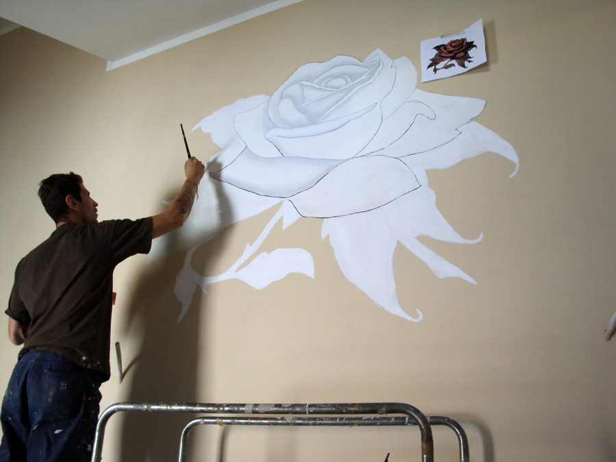 Foto: rosa dipinta su muro di creastile decorazioni #50910 habitissimo Dipinti su muro