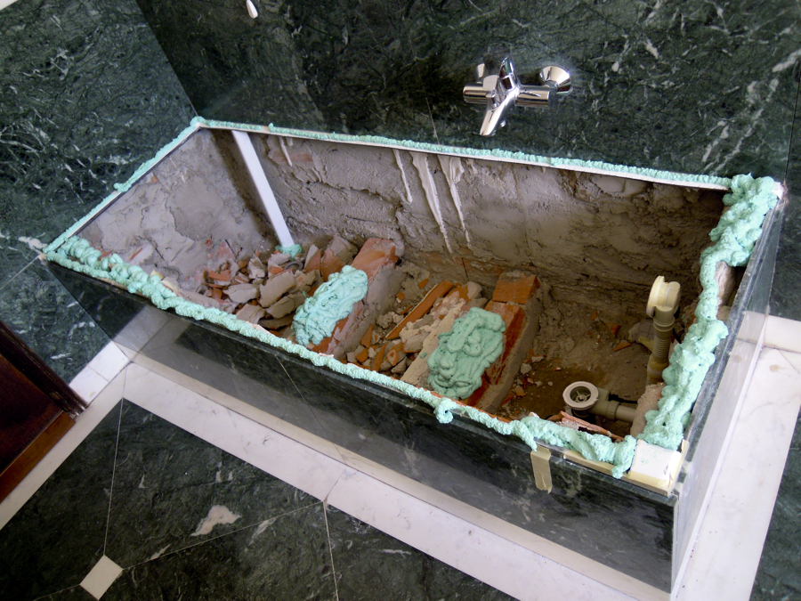 Foto: sostituzione vasca da bagno senza rompere le piastrelle di ... Sostituzione vasca da bagno