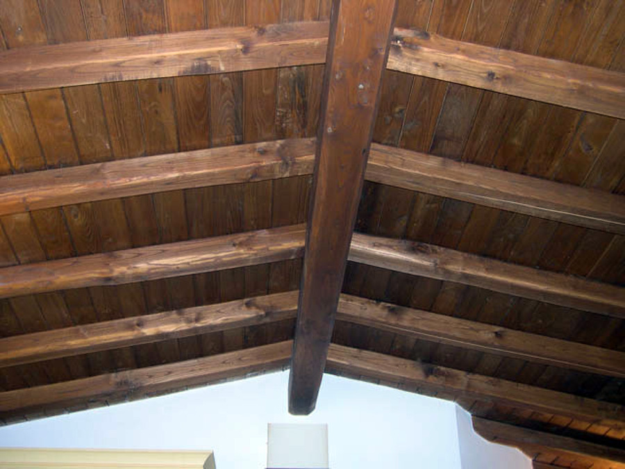 Frasca legnami lariano Tetti in legno di castagno