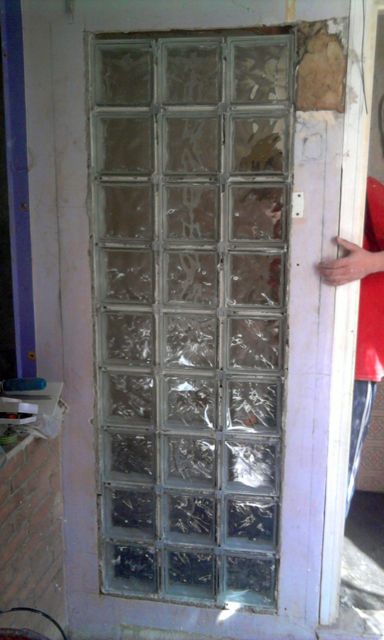 Parete doccia vetrocemento ~ idee di design per la casa Parete doccia vetrocemento