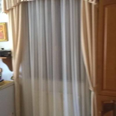Tenda arricciata con mantovana