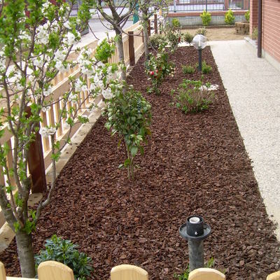 Idee e foto di terrazzo e giardino a monza e della brianza per ... Aiuole da terrazzo