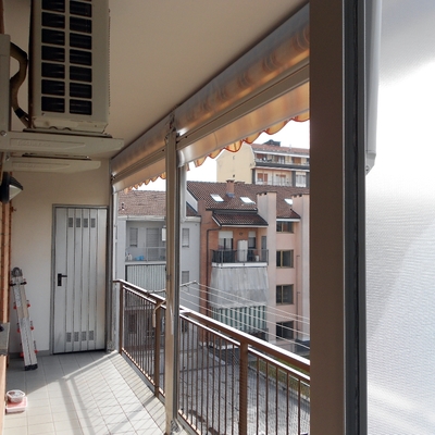 Costi e guida per la chiusura delle verande habitissimo Balcone chiuso da vetrate