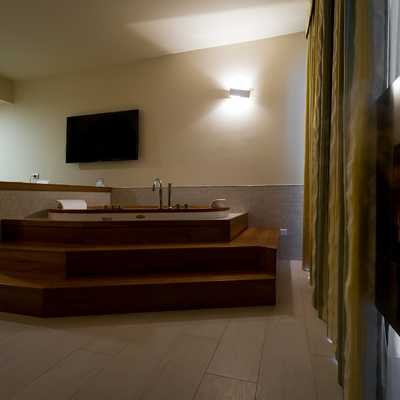 Suite Hotel con vasca idromassaggio