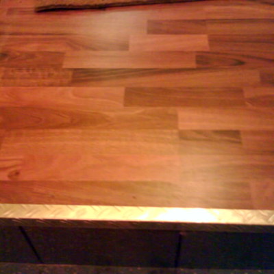 Preventivi e guida alla posa di pavimenti in laminato habitissimo Posa del laminato