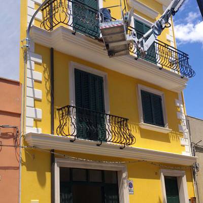 Prezzi ristrutturazione facciata casa indipendente habitissimo Costo ristrutturazione villa