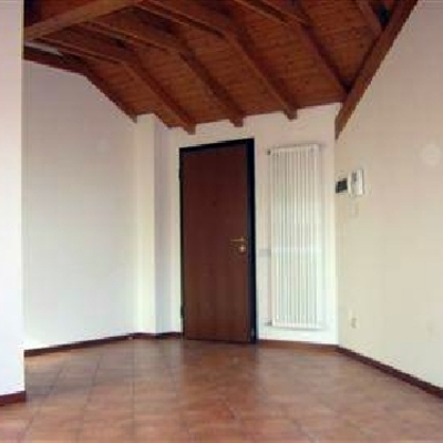 Carteggiare e verniciare legno a torino: costi e consigli habitissimo Verniciare il legno di bianco