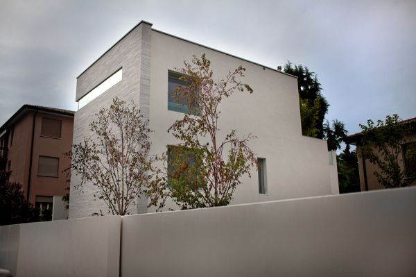 Foto: ristrutturazione di una casa anni ?70 di #silviadegiorgi ... Ristrutturazione casa anni 70