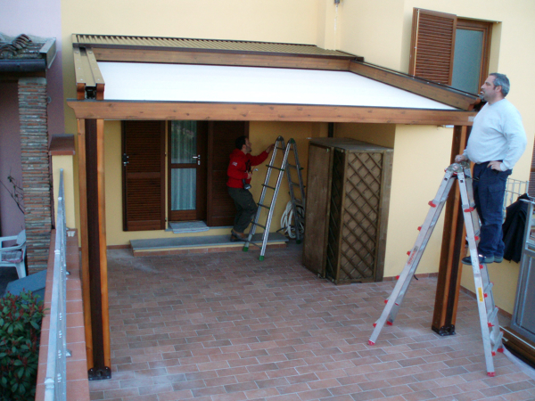 Foto: struttura country med elite in legno e alluminio con tenda ad ... Tenda con struttura in alluminio