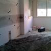 Rimuovere mattonelle e preparare massetto