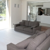 Finestre rovere sbiancato fornite di tapparelle in alluminio e cassonetti in pvc