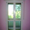 Posa porta in pvc
