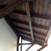 Tettoia esterna in legno