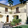 Rifacimento scuri del portone di ingresso