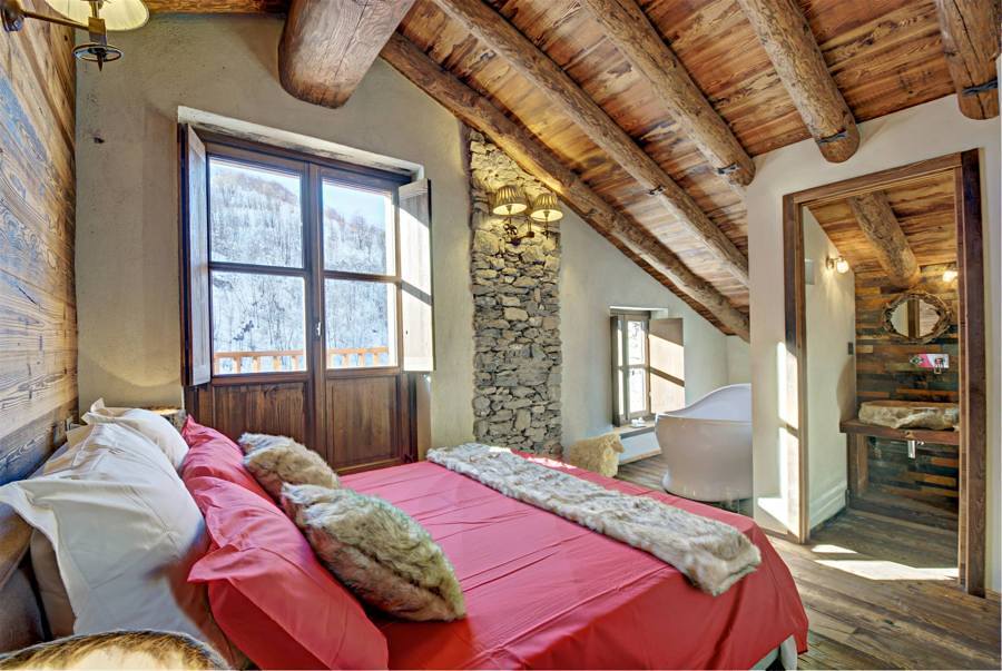 Foto: camera da letto in casa in campagna di valeria del treste ... La casa in campagna