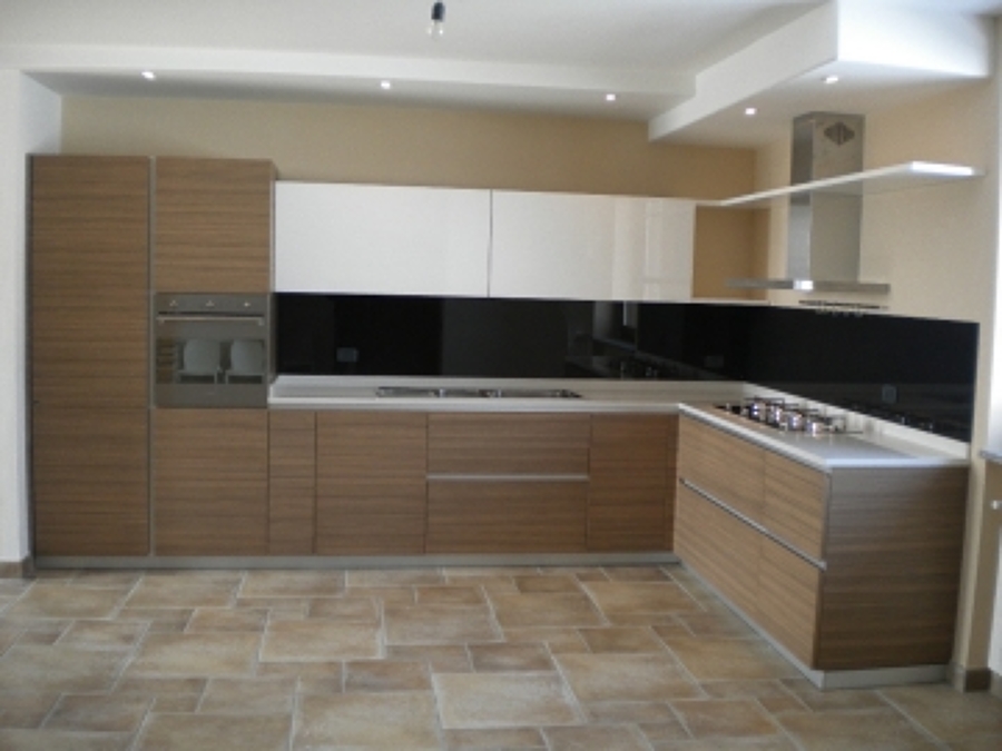 Cartongesso cucina. elegant utilizzo vantaggi e idee in cartongesso ... Cartongesso cucina faretti
