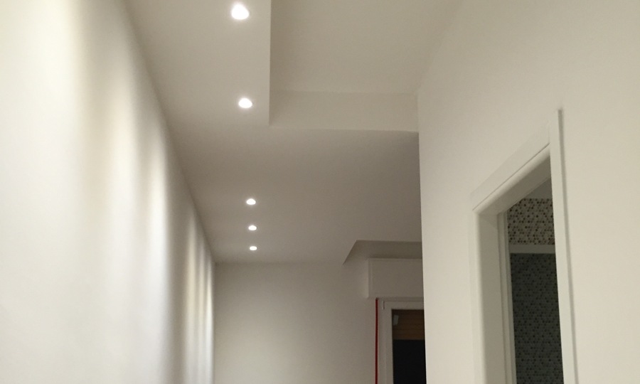 Foto: dettaglio illuminazione led controsoffitto di giga costruzioni ... Illuminazione led controsoffitto