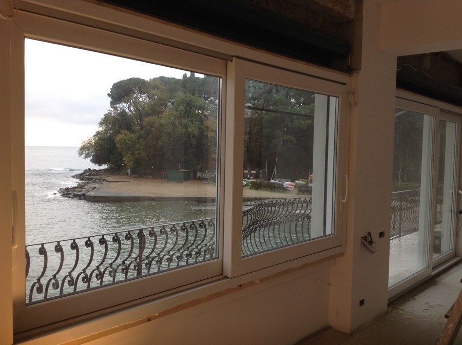 Foto: finestre scorrevoli in pvc finstral di tigullio design genova ... Finestre in pvc