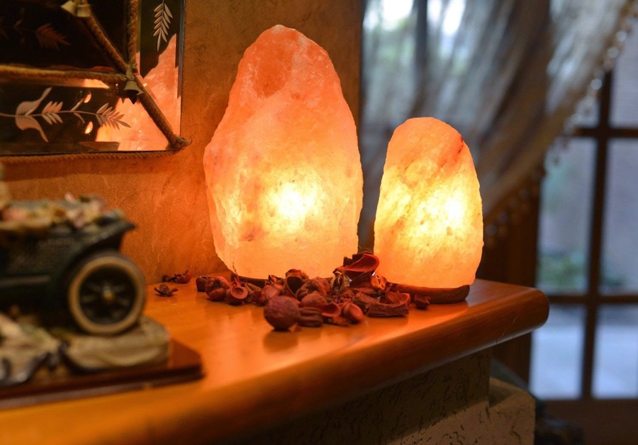 la lampada di sale assorbe umidità