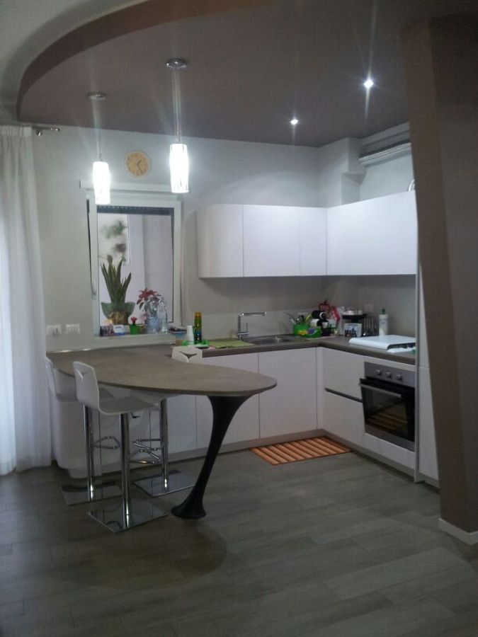 Foto: cucina di architetto gabriele rapone architettando studio ... Case ristrutturate da architetti