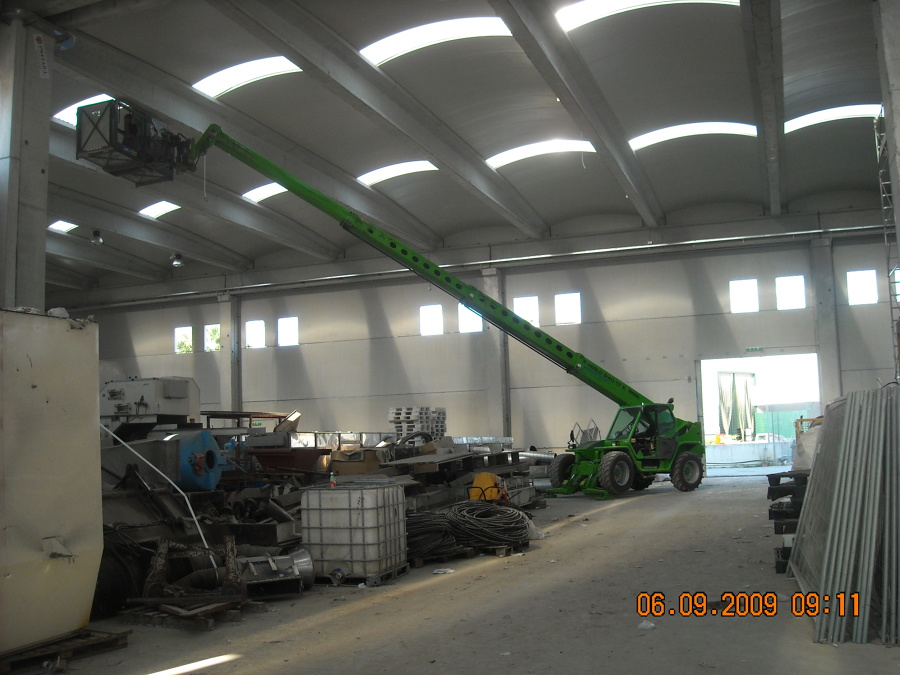 Realizzazione nuovo impianto elettrico capannone industriale ... Impianto elettrico nuovo