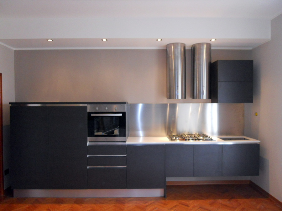 Foto: ristrutturazione cucina moderna di idearecasa.com #47782 ... Ristrutturazione cucina milano