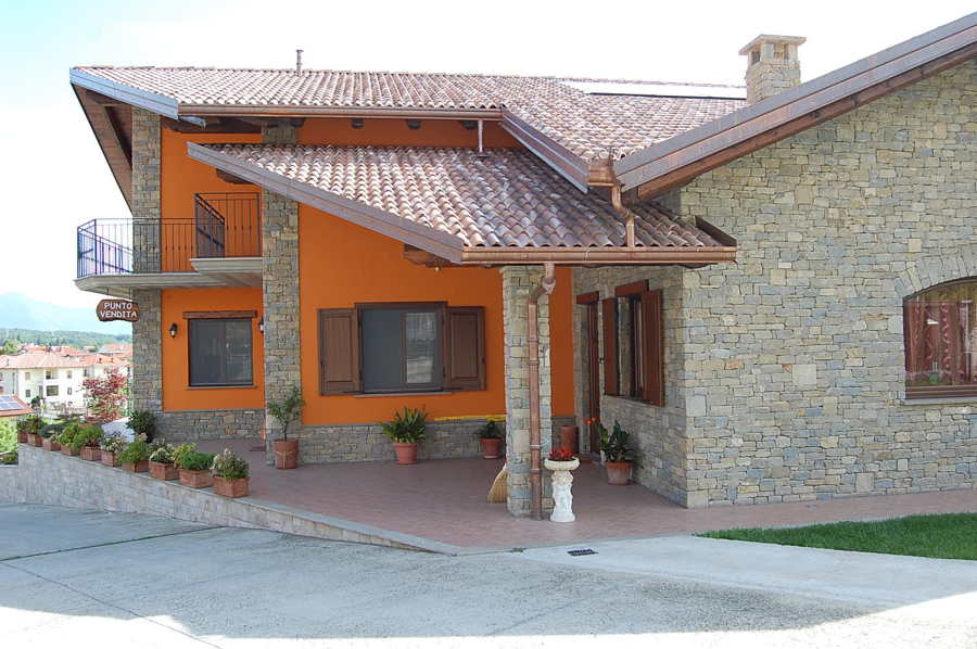 Foto: rivestimento villetta in pietra di langa di a.l.p. snc di ... Pietra di langa cortemilia