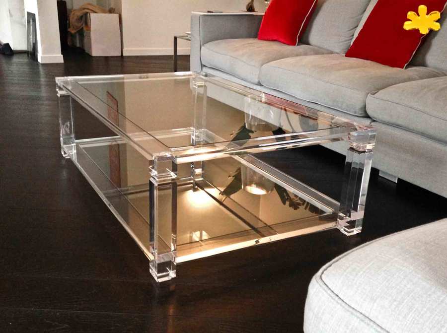 Foto: tavolino da salotto in plexiglass trasparente a due piani di ... Tavolini da interno