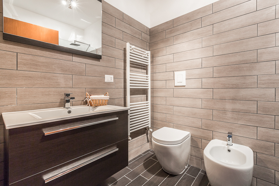 Foto: un secondo bagno per la zona notte di facile ristrutturare ... Costi per ristrutturare un bagno
