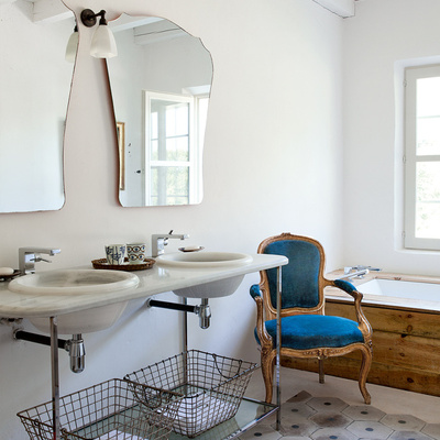 arredamento bagno casa in campagna