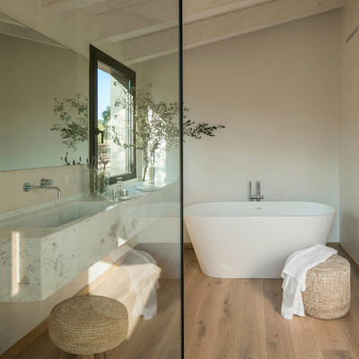 https://it.habcdn.com/photos/project/gallery/bagno-moderno-659102.jpg