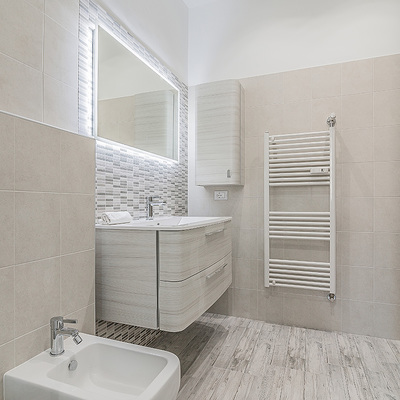 Idee e foto di bagni a aosta per ispirarti habitissimo Costo di un bagno nuovo